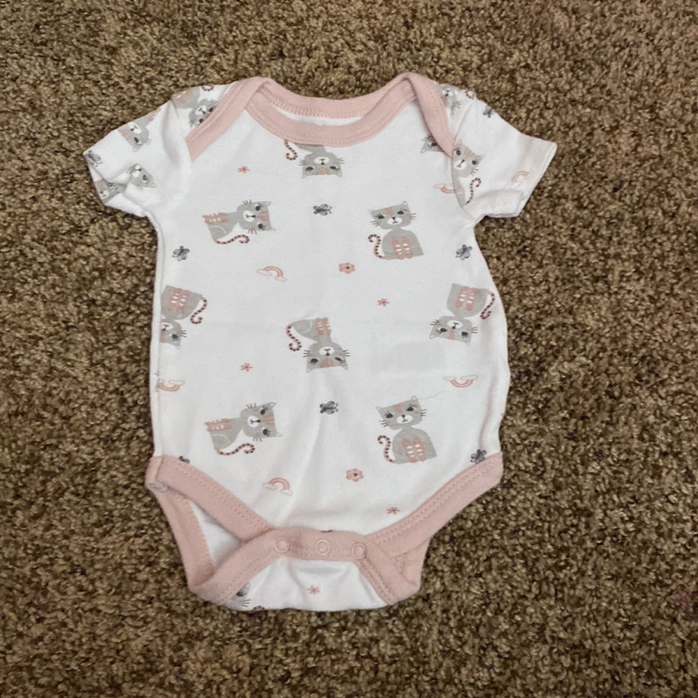 René Rofé Baby Cat  Short Sleeve Onesie - Size 0-3 Months